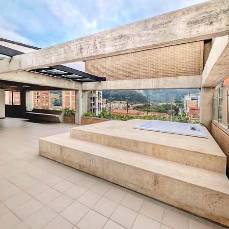 30 Living Suites Medellin Exterior photo