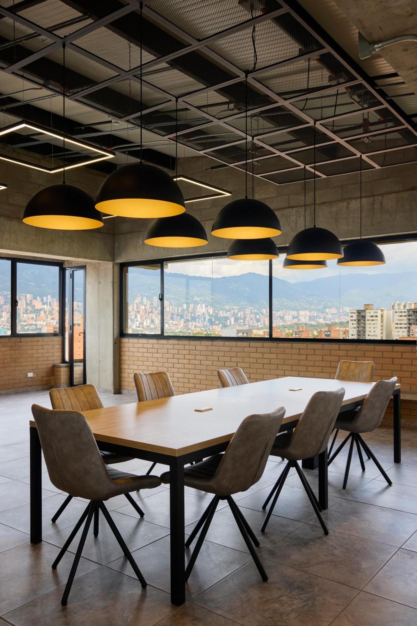 30 Living Suites Medellin Exterior photo